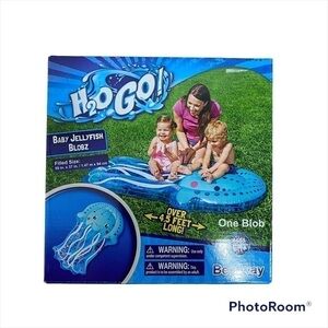 H2O Go Water Toy Baby Jellyfish Blobz 4.5 ft Long Blue Mat